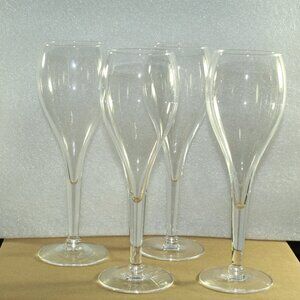 Set of 4 Clear Tapered 8.5" x 2.5"  Tulip Fluted Wine Glasses